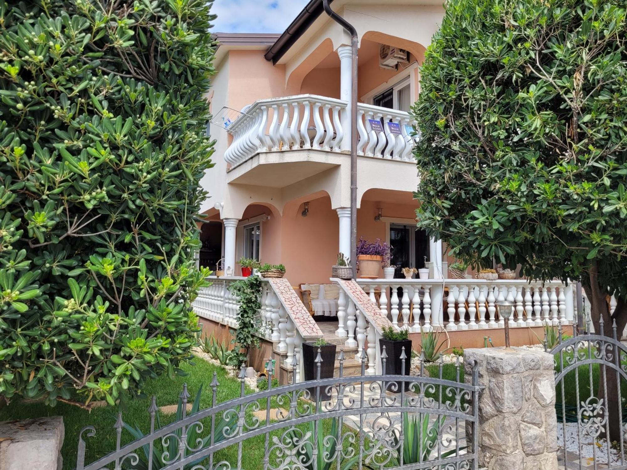 Apartment Jelena Vir Exterior photo